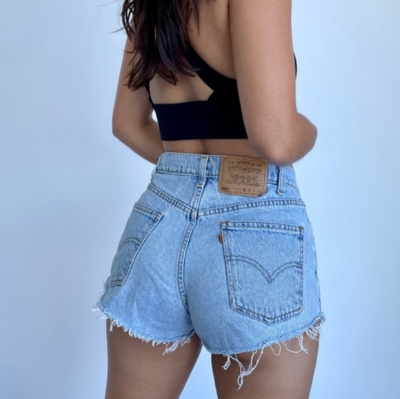 Vintage 1994 LEVI'S 550 High Waist Distressed Cutoff Shorts Size 29 - Picture 12 of 13